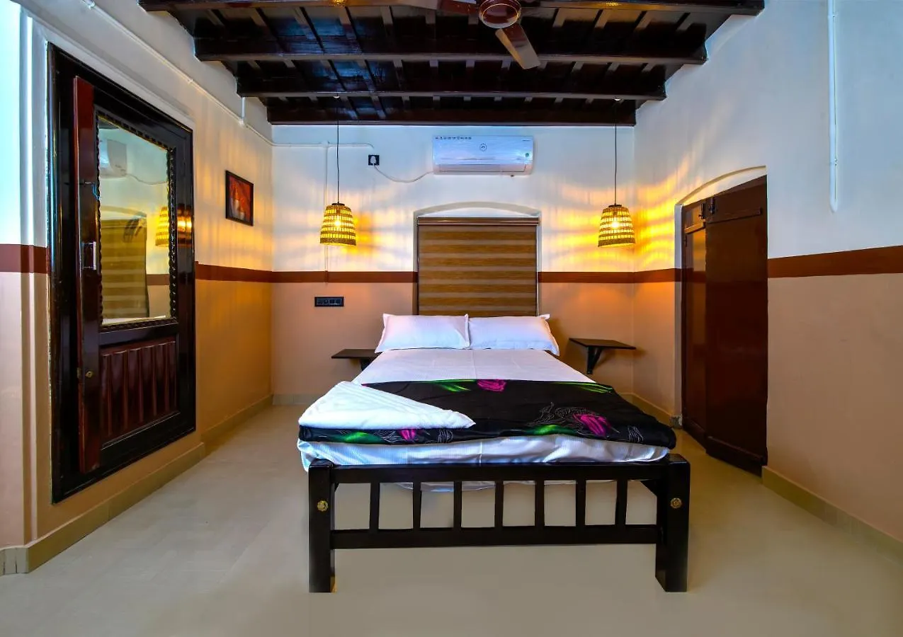 Privatunterkunft Rams Guest House The Valley Near Kims Hospital Thiruvananthapuram