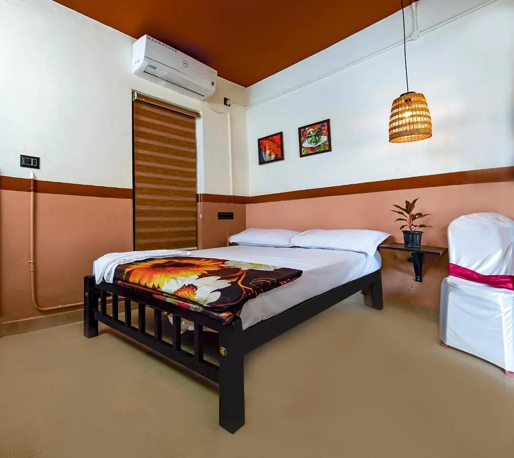 Rams Guest House The Valley Near Kims Hospital Thiruvananthapuram Privatunterkunft
