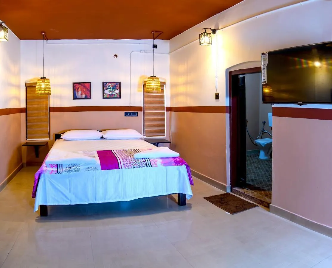 Rams Guest House The Valley Near Kims Hospital Thiruvananthapuram